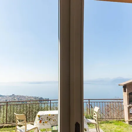 7 Ac P Vista Giardino Apartment *