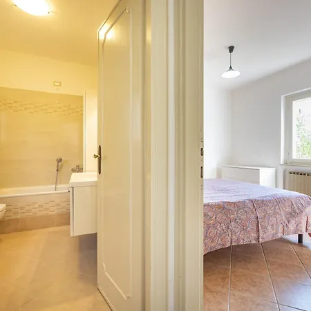 7 Ac P Vista Giardino Apartment Torri Del Benaco